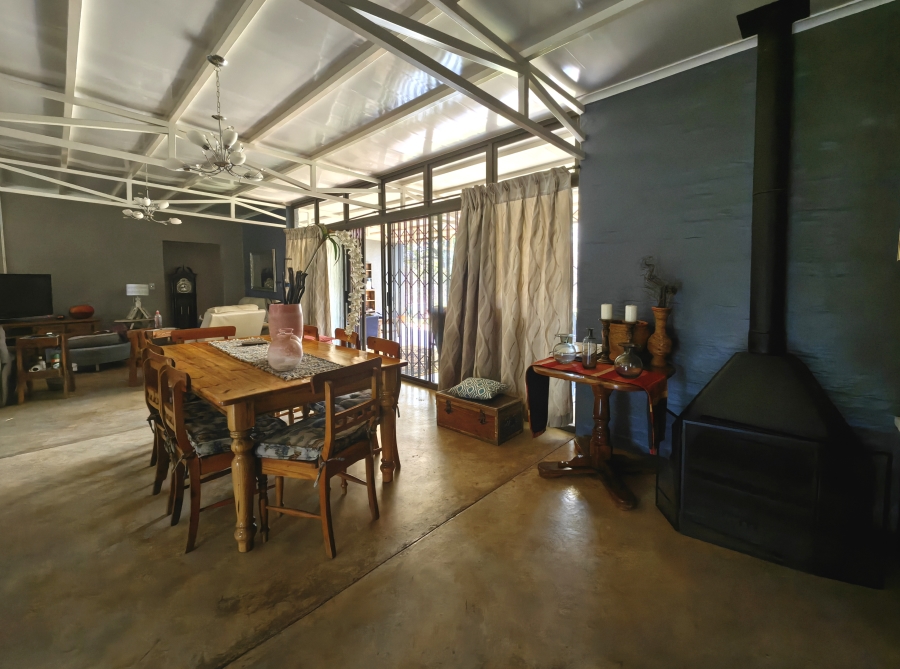 5 Bedroom Property for Sale in Buffelshoek AH North West